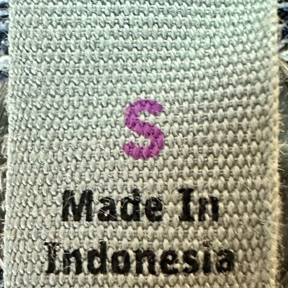 Athleta Tunic Top. Size Small - Picture 5 of 6